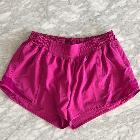 lululemon athletica Pants - Lululemon Hottie Hot Shorts